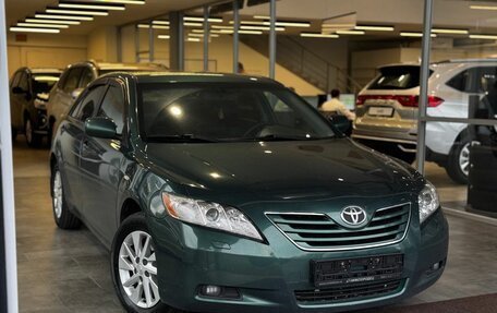 Toyota Camry, 2008 год, 930 000 рублей, 3 фотография