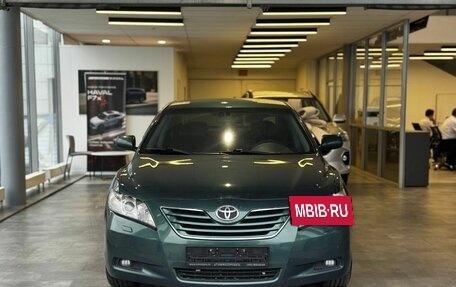 Toyota Camry, 2008 год, 930 000 рублей, 2 фотография
