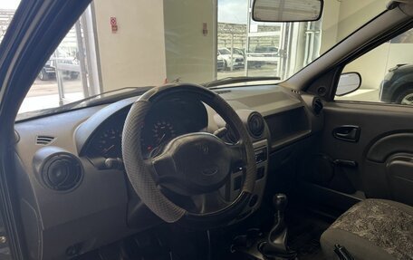 Renault Logan I, 2006 год, 180 000 рублей, 7 фотография