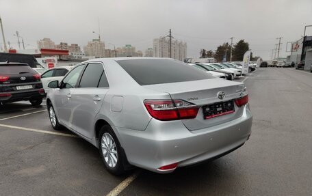 Toyota Camry, 2015 год, 1 770 000 рублей, 7 фотография