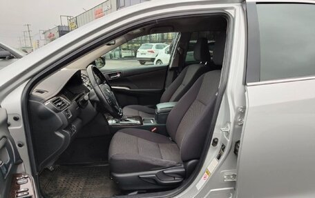 Toyota Camry, 2015 год, 1 770 000 рублей, 10 фотография