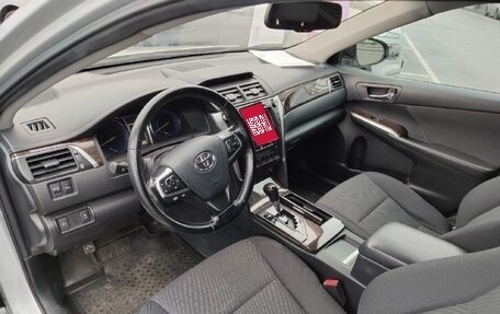 Toyota Camry, 2015 год, 1 770 000 рублей, 9 фотография