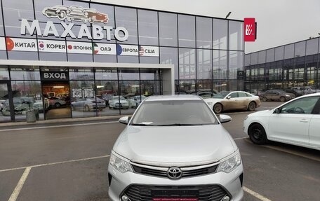 Toyota Camry, 2015 год, 1 770 000 рублей, 2 фотография