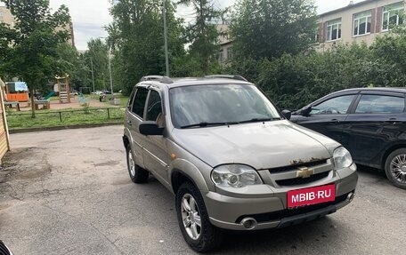 Chevrolet Niva I рестайлинг, 2011 год, 295 000 рублей, 1 фотография