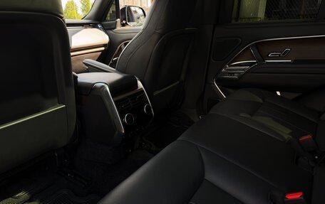 Land Rover Range Rover IV рестайлинг, 2022 год, 15 300 000 рублей, 14 фотография