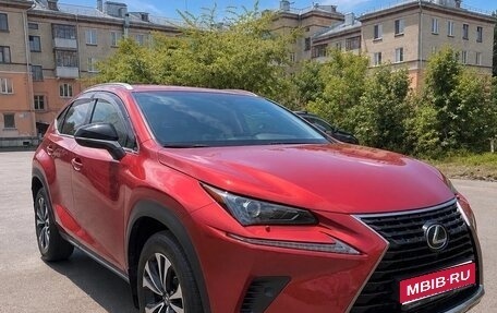 Lexus NX I, 2019 год, 3 900 000 рублей, 1 фотография