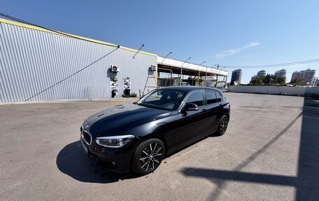 BMW 1 серия, 2018 год, 1 950 000 рублей, 1 фотография