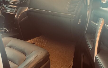 Toyota Land Cruiser 200, 2009 год, 3 352 000 рублей, 18 фотография