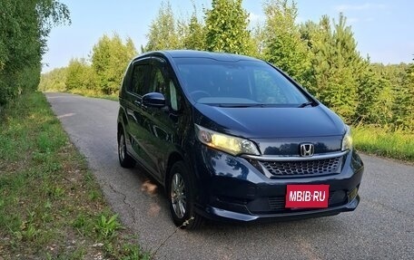 Honda Freed II, 2020 год, 2 030 000 рублей, 6 фотография
