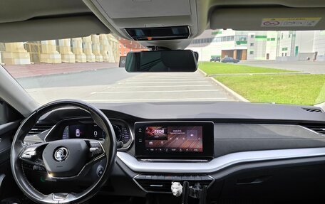 Skoda Octavia IV, 2021 год, 2 300 000 рублей, 5 фотография