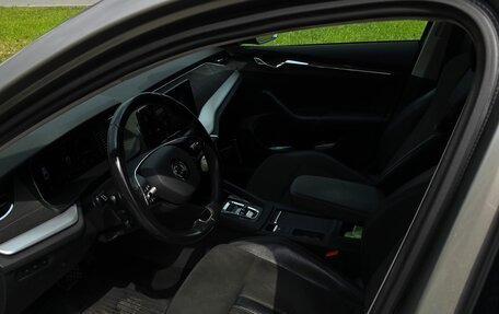 Skoda Octavia IV, 2021 год, 2 300 000 рублей, 6 фотография