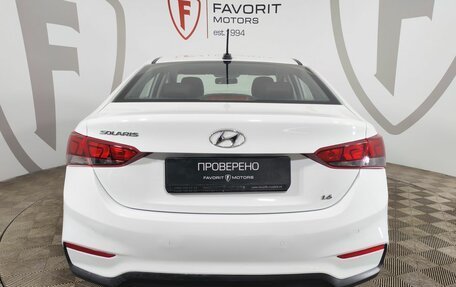 Hyundai Solaris II рестайлинг, 2017 год, 1 274 000 рублей, 3 фотография