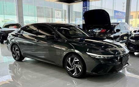 Hyundai Elantra, 2023 год, 1 799 999 рублей, 3 фотография