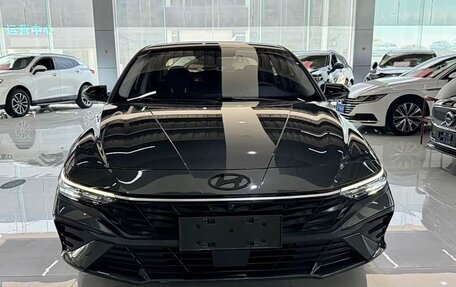 Hyundai Elantra, 2023 год, 1 799 999 рублей, 2 фотография
