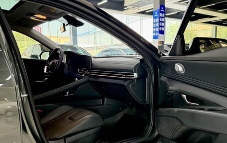 Hyundai Elantra, 2023 год, 1 799 999 рублей, 12 фотография