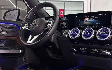 Mercedes-Benz GLB, 2021 год, 2 150 000 рублей, 6 фотография