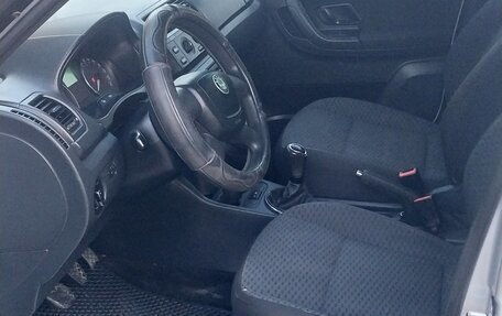 Skoda Roomster, 2012 год, 470 000 рублей, 4 фотография