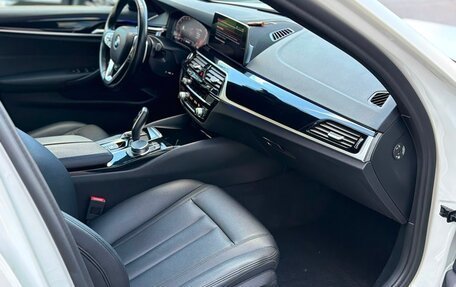 BMW 5 серия, 2020 год, 3 990 000 рублей, 12 фотография
