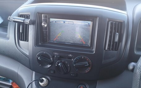 Nissan NV200, 2010 год, 750 000 рублей, 11 фотография