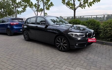 BMW 1 серия, 2018 год, 1 950 000 рублей, 7 фотография