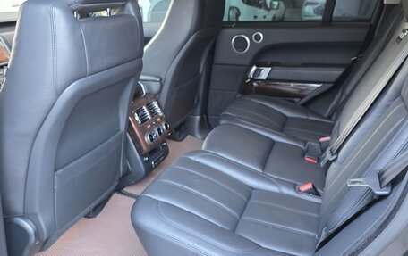 Land Rover Range Rover IV рестайлинг, 2016 год, 3 650 000 рублей, 18 фотография