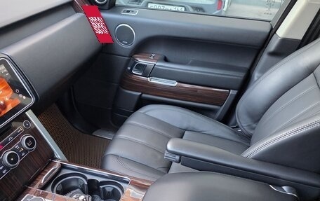 Land Rover Range Rover IV рестайлинг, 2016 год, 3 650 000 рублей, 15 фотография