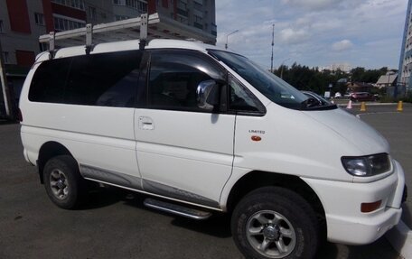 Mitsubishi Delica IV, 2002 год, 1 480 000 рублей, 3 фотография