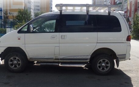 Mitsubishi Delica IV, 2002 год, 1 480 000 рублей, 5 фотография