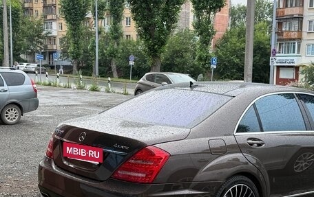 Mercedes-Benz S-Класс, 2011 год, 2 100 000 рублей, 8 фотография