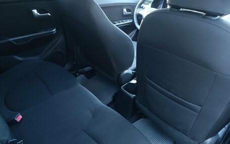 KIA Rio III рестайлинг, 2013 год, 690 000 рублей, 12 фотография