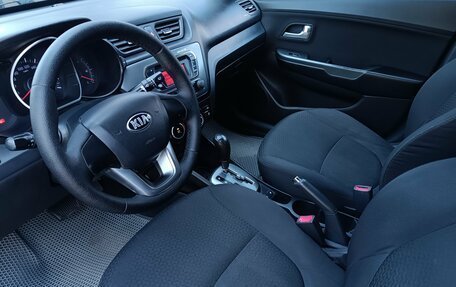 KIA Rio III рестайлинг, 2013 год, 690 000 рублей, 10 фотография