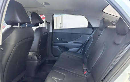 Hyundai Elantra, 2023 год, 1 535 000 рублей, 10 фотография