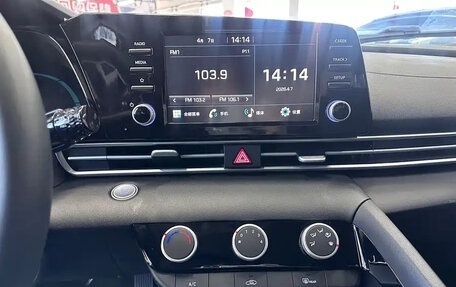 Hyundai Elantra, 2023 год, 1 535 000 рублей, 7 фотография