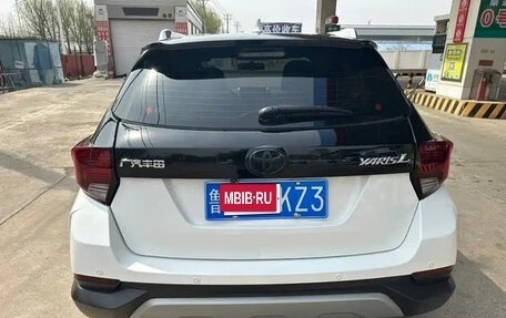 Toyota Yaris XP150 рестайлинг, 2021 год, 1 055 000 рублей, 6 фотография