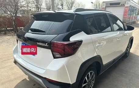 Toyota Yaris XP150 рестайлинг, 2021 год, 1 055 000 рублей, 5 фотография