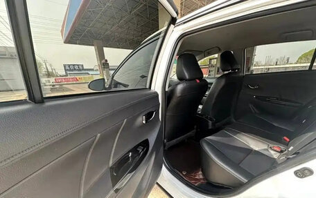 Toyota Yaris XP150 рестайлинг, 2021 год, 1 055 000 рублей, 8 фотография