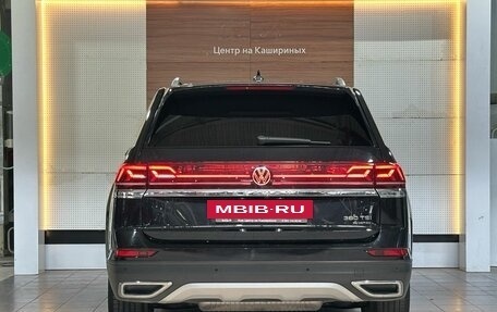 Volkswagen Teramont I, 2022 год, 4 200 000 рублей, 5 фотография