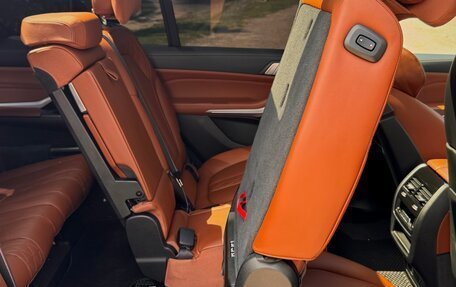 BMW X7, 2024 год, 18 000 000 рублей, 9 фотография