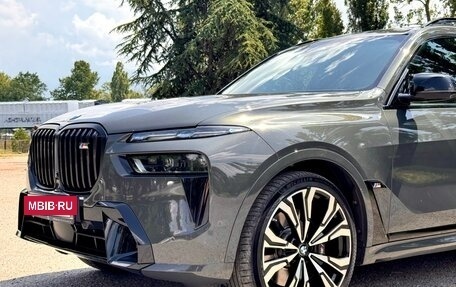 BMW X7, 2024 год, 18 000 000 рублей, 23 фотография