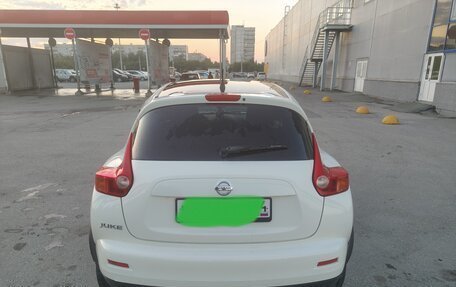 Nissan Juke II, 2013 год, 850 000 рублей, 2 фотография