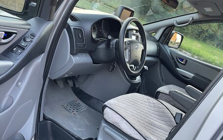 Hyundai Grand Starex Grand Starex I рестайлинг 2, 2010 год, 1 495 000 рублей, 10 фотография