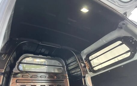 Hyundai Grand Starex Grand Starex I рестайлинг 2, 2010 год, 1 495 000 рублей, 26 фотография