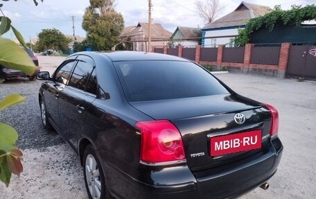 Toyota Avensis III рестайлинг, 2005 год, 850 000 рублей, 10 фотография