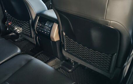 Toyota Land Cruiser Prado 150 рестайлинг 2, 2021 год, 6 750 000 рублей, 9 фотография