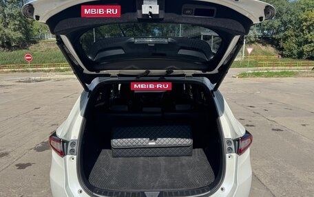 Toyota Harrier, 2020 год, 3 200 000 рублей, 9 фотография