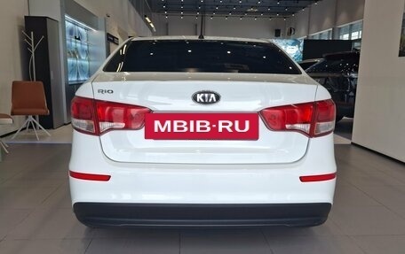 KIA Rio III рестайлинг, 2016 год, 950 000 рублей, 5 фотография