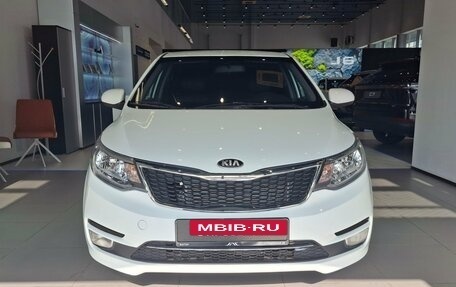KIA Rio III рестайлинг, 2016 год, 950 000 рублей, 2 фотография