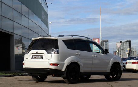 Mitsubishi Outlander III рестайлинг 3, 2010 год, 900 000 рублей, 5 фотография