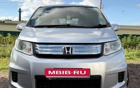 Honda Freed I, 2012 год, 1 060 000 рублей, 2 фотография