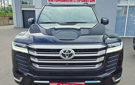 Toyota Land Cruiser, 2023 год, 11 800 000 рублей, 3 фотография